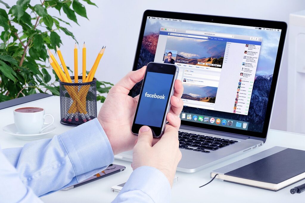 communication et réseaux sociaux