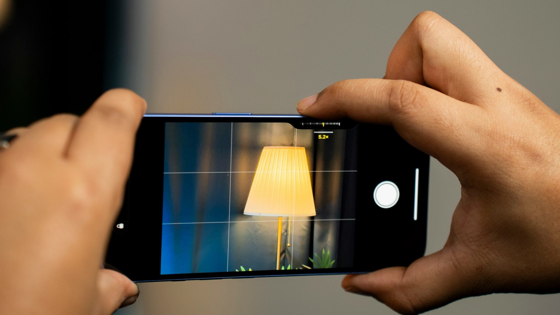 Pourquoi remplacer soi-même l'écran de son iPhone 16 aujourd'hui ?