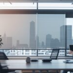 vitre qui se teinte électriquement